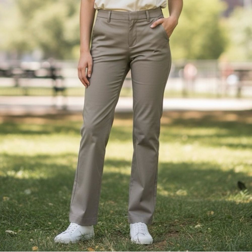 Eddie Bauer Dress Pants Blakley Fit NWT Tan Cotton Stretch SZ 4 Pleated Career